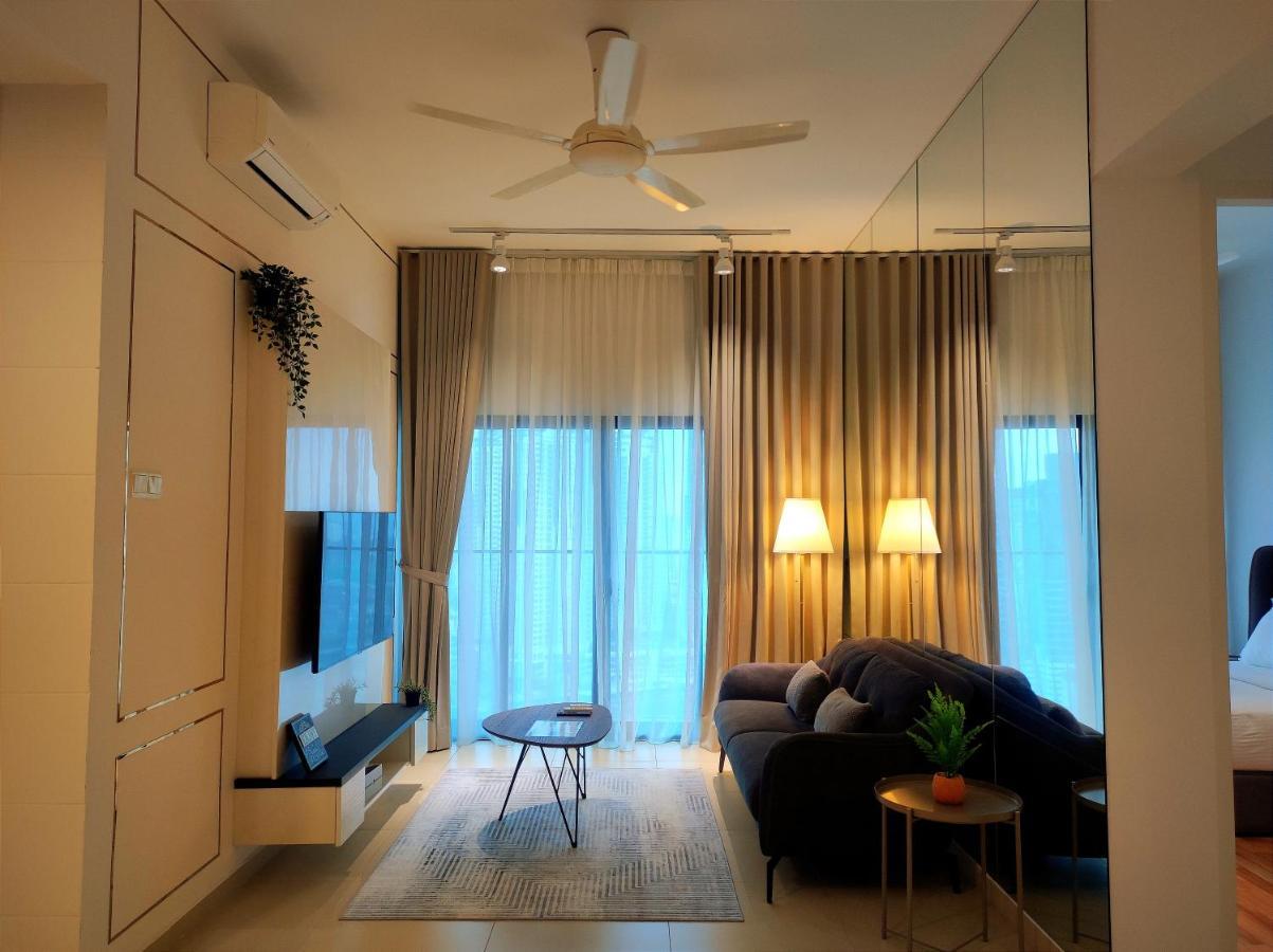 Reizz Residence By Leo Suites كوالالمبور المظهر الخارجي الصورة