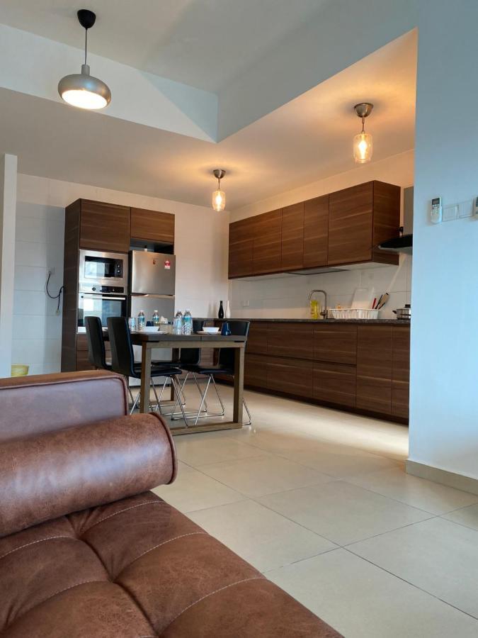 Reizz Residence By Leo Suites كوالالمبور المظهر الخارجي الصورة