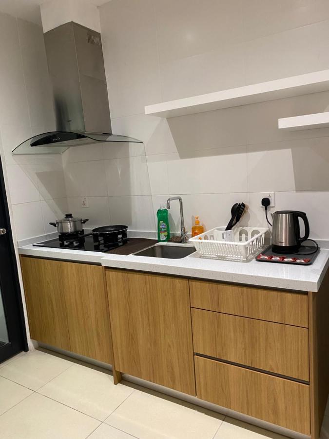 Reizz Residence By Leo Suites كوالالمبور المظهر الخارجي الصورة