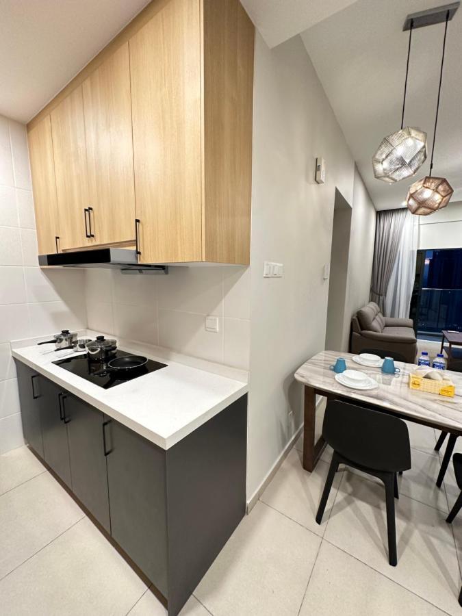 Reizz Residence By Leo Suites كوالالمبور المظهر الخارجي الصورة